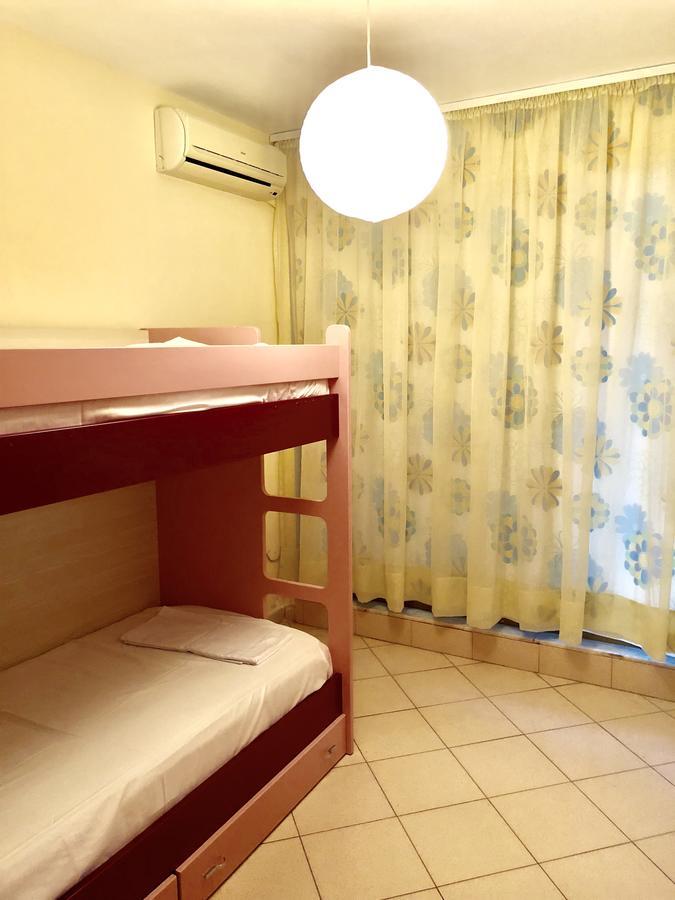 Double Room With Terrace Golem  Dış mekan fotoğraf